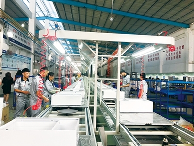 我國以壁掛爐、集成灶、洗碗機為代表的廚電新品呈快速發展之勢
